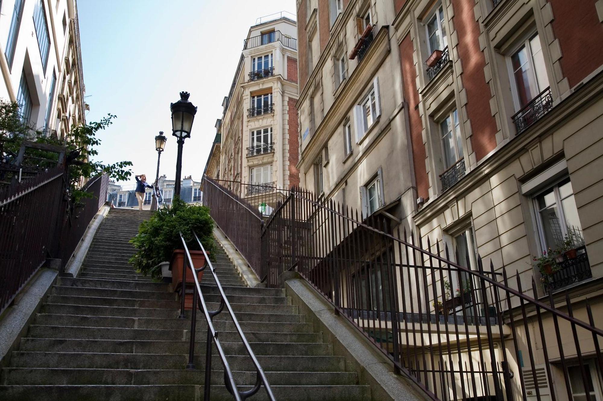 Apartament Duplex De Charme Au Coeur De Montmartre Paryż Zewnętrze zdjęcie