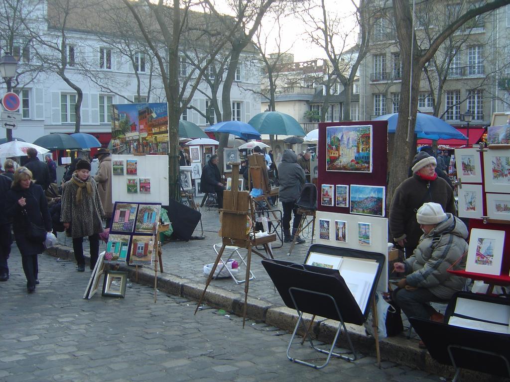 Apartament Duplex De Charme Au Coeur De Montmartre Paryż Zewnętrze zdjęcie